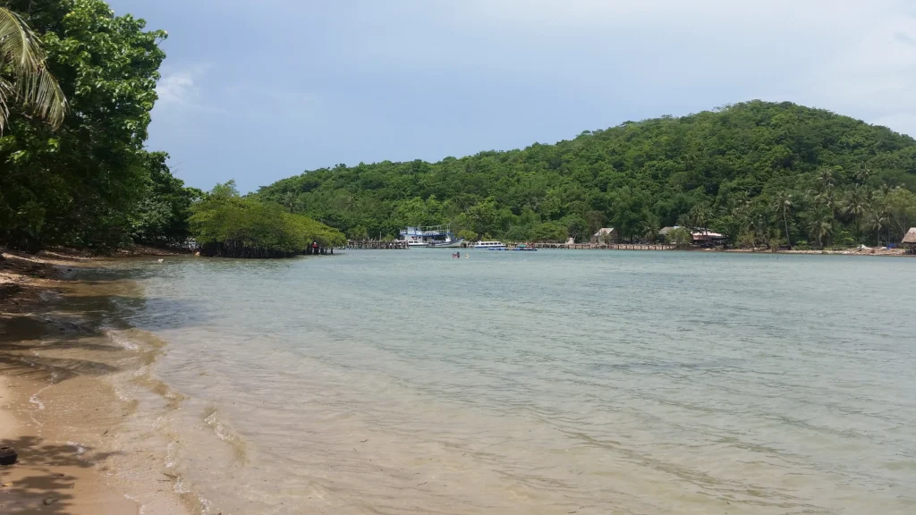 Minihalongbay